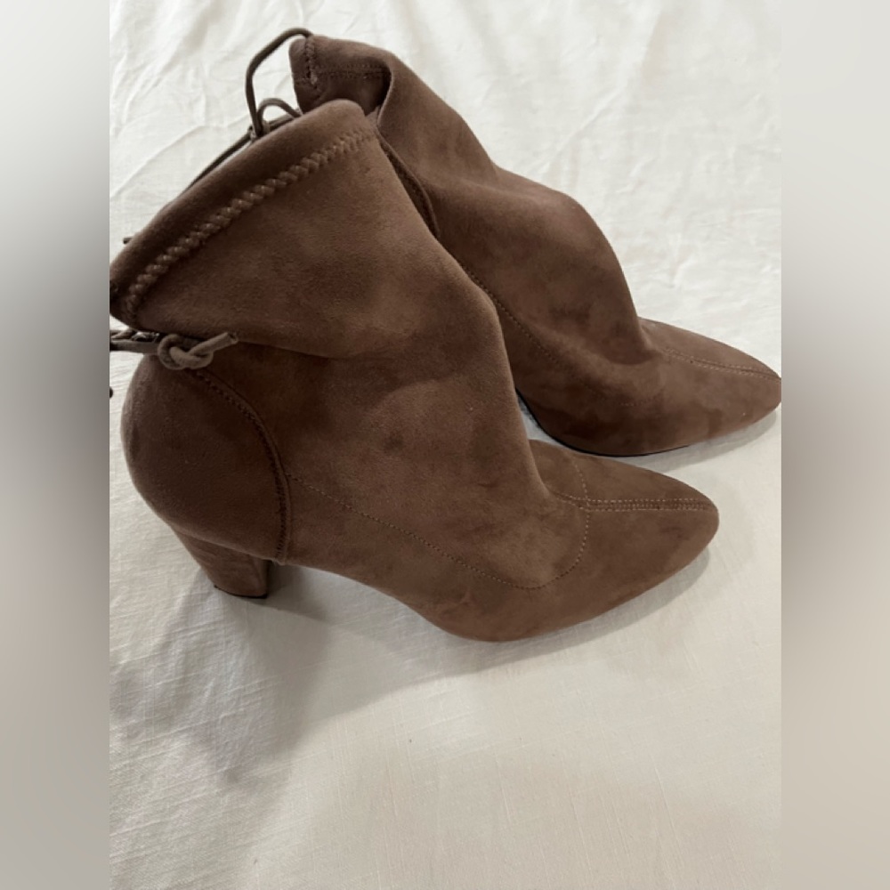 Women’s tan sock ankle boot
